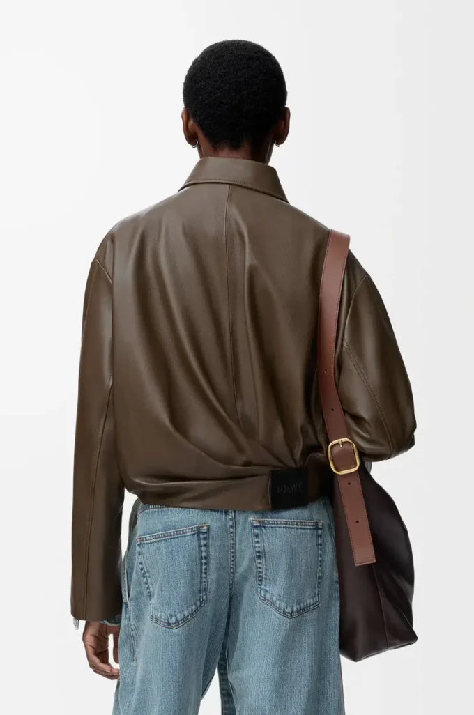 Veste drapée en cuir de veau nappa vert foncé