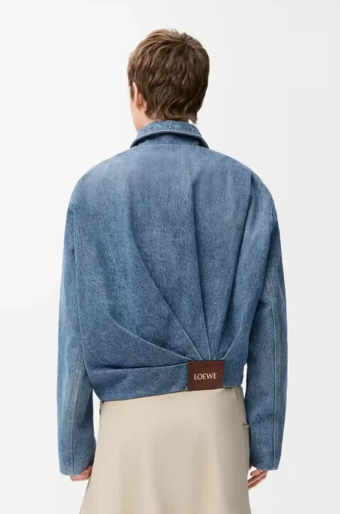Veste drapée en denim bleu indigo