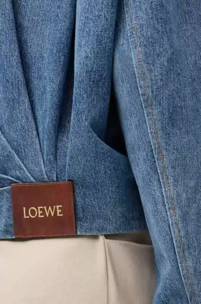 Veste drapée en denim bleu indigo