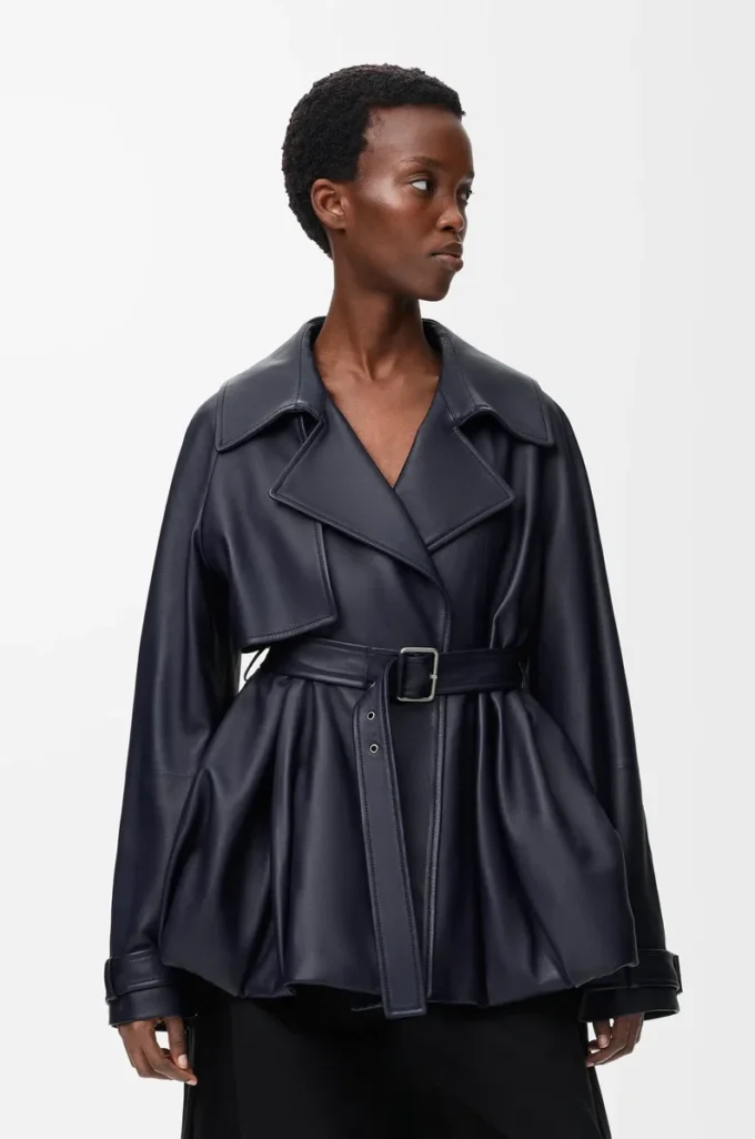 Veste en cuir d&rsquo;agneau nappa bleu marine