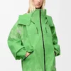Veste en tissu technique floqué vert