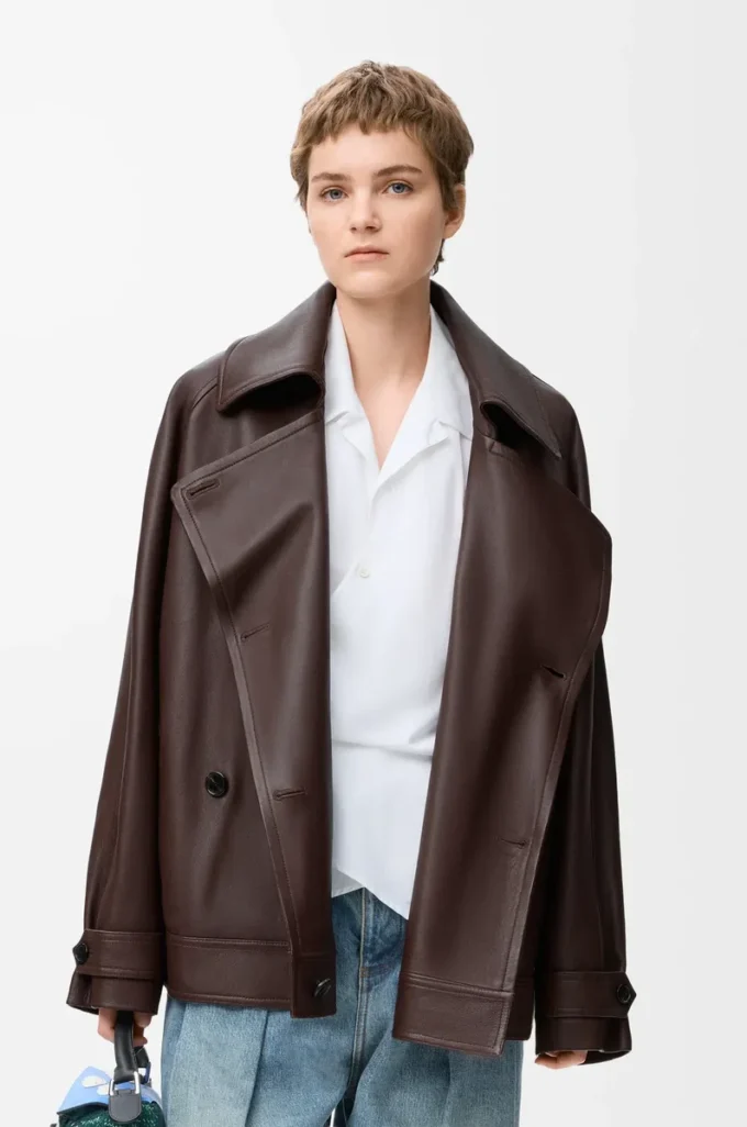Veste à nœud en cuir d&rsquo;agneau nappa chocolat foncé
