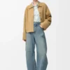 Veste à revers en cuir d&rsquo;agneau suédé doré