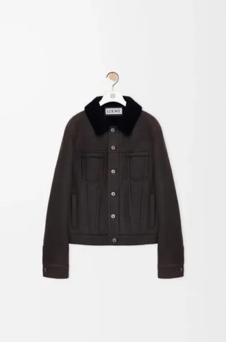 Veste trucker en peau lainée marron/bleu marine